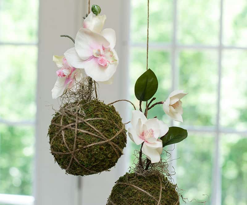 DIY moss decor idea