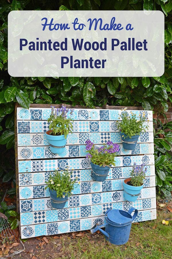 Painted wood pallet planter for diy vertical garden.