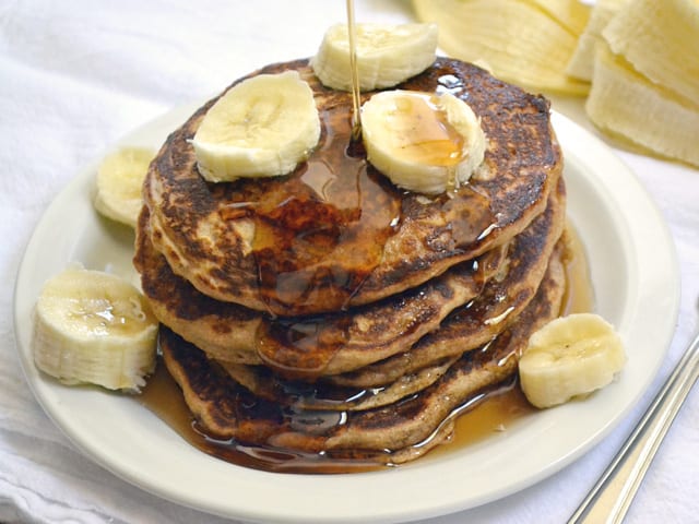 Oatmeal Pancakes syrup - cheap meal idea. Have breakfast for dinner!